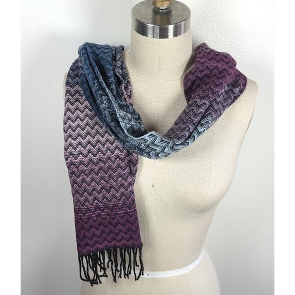 Scarf 100% Cashmere Made in Scotland 12x64 Purple Chevron Zigzag Fringe Winter